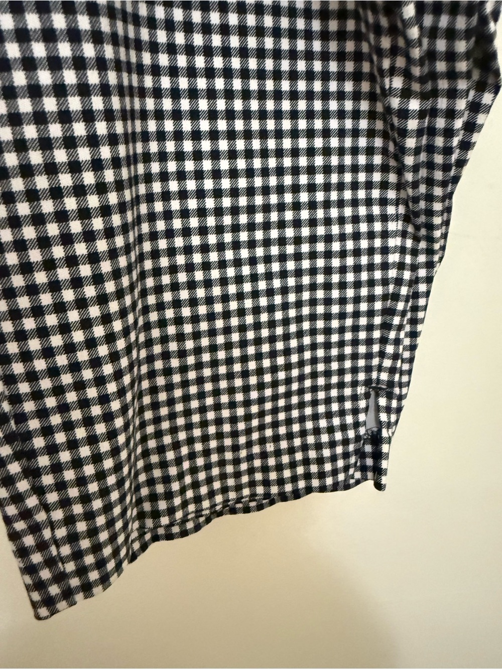 Women’s Black and White Gingham Pull-On Pants - Picture 5 of 5